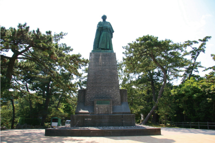 高知桂浜の坂本龍馬像