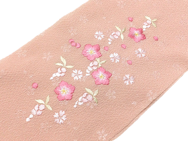 刺繍半衿