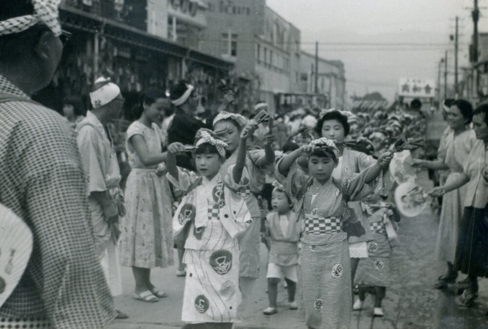 昭和のよさこい鳴子踊り